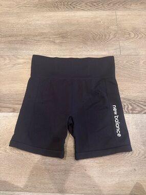 New Balance Black High-Rise Bike Shorts with Side Logo